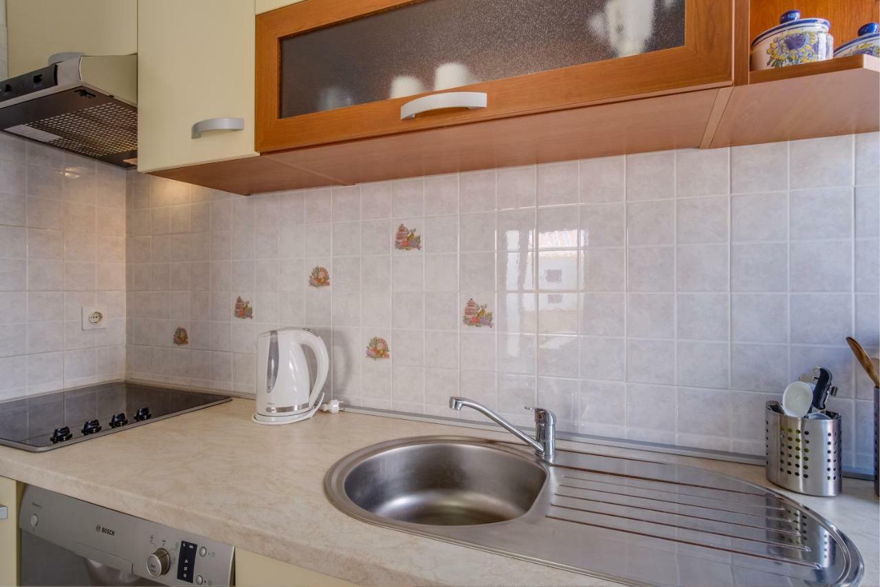 Apartments Eva Cres Εξωτερικό φωτογραφία