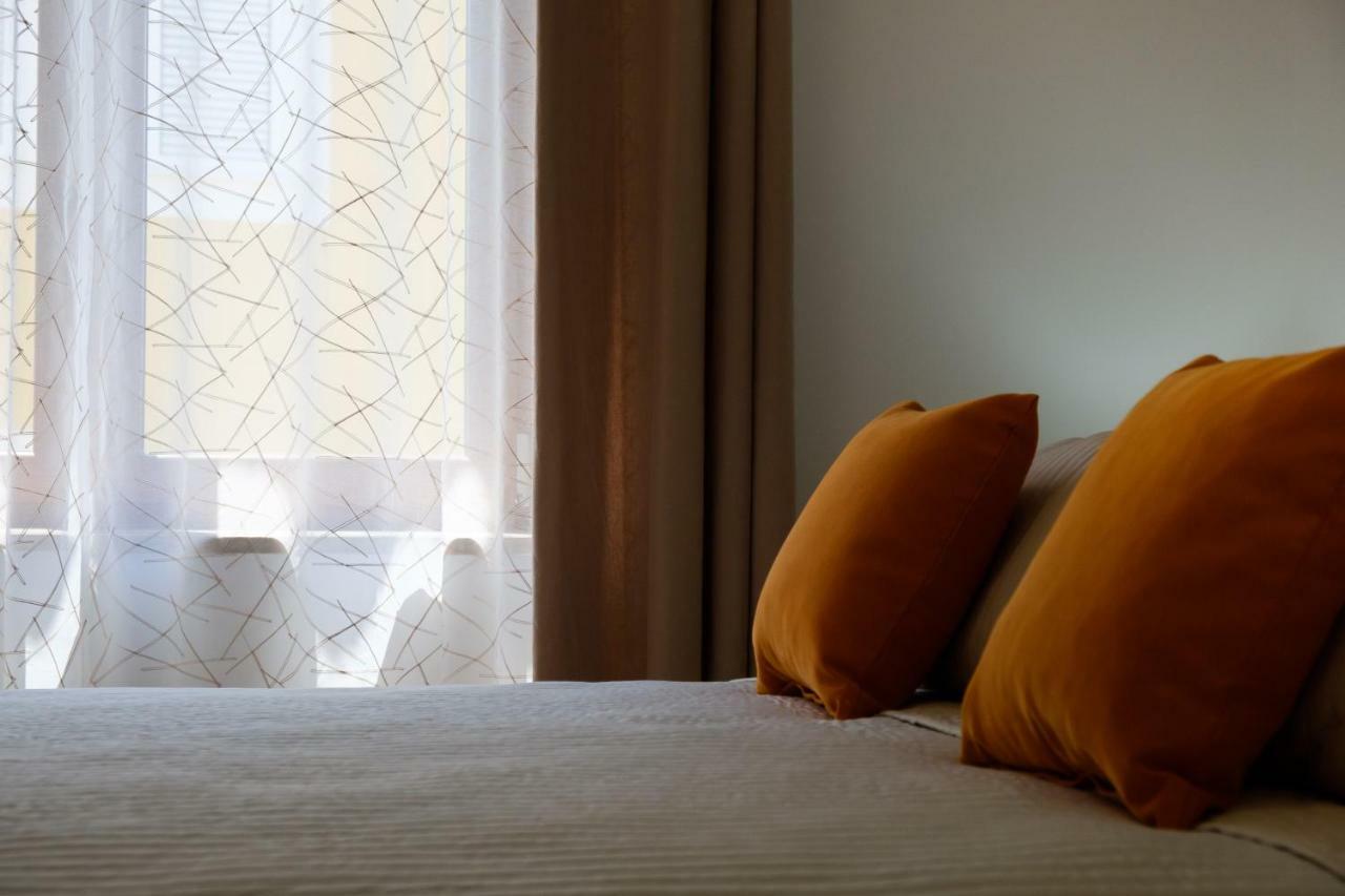 Apartments Eva Cres Εξωτερικό φωτογραφία